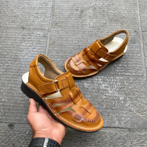 صندل تابستانی مردانه تمام چرم دور دوز تبریز مدل جلو بسته