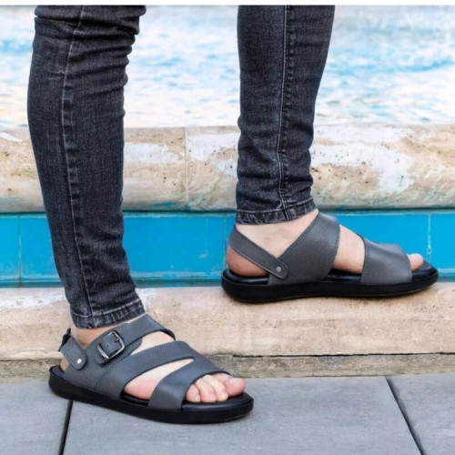 صندل مردانه تمام چرم مدل z5 در چند رنگ