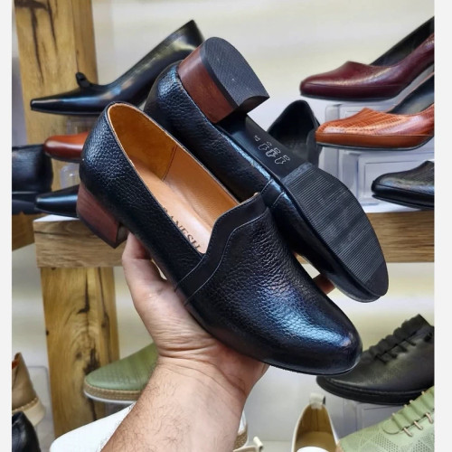 کفش زنانه چرم طبیعی پاشنه چوب