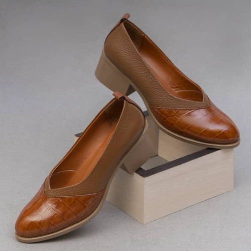 کفش زنانه تمام چرم مدل جدید با کیفیت