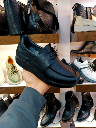 کفش طبی زنانه فوق العاده طبی تمام چرم فانتوب کد ۶۵۶