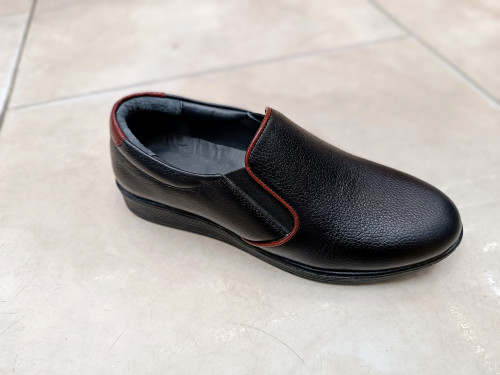 کفش طبی زنانه تمام چرم طبیعی کد ۶۹۳