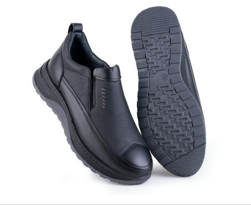 کفش چرم طبیعی اسپورت اژ دار شاسی بلند کد ۷۱۰