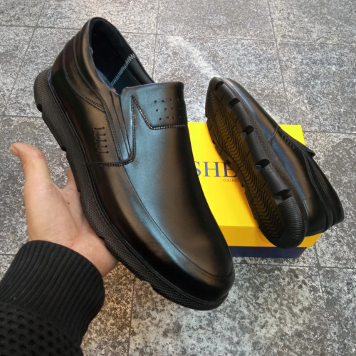 کفش مردانه تمام چرم طبیعی کد ۷۱۶