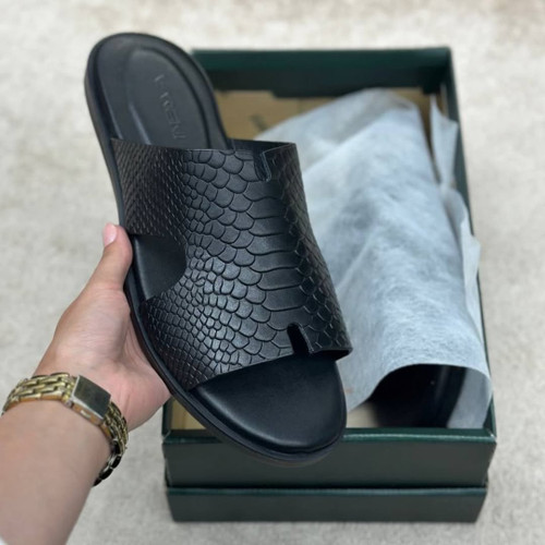 صندل مردانه تمام چرم مدل هرمس کد۷۶۲