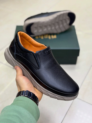 کفش بسیار سبک مردانه تمام چرم کد ۷۸۴